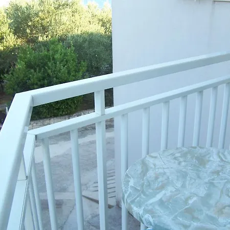 Mediteraneo Apartman *