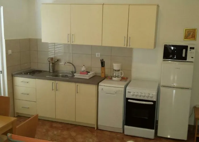 Mediteraneo 아파트