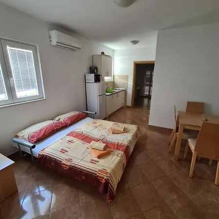 Mediteraneo Apartment Klek