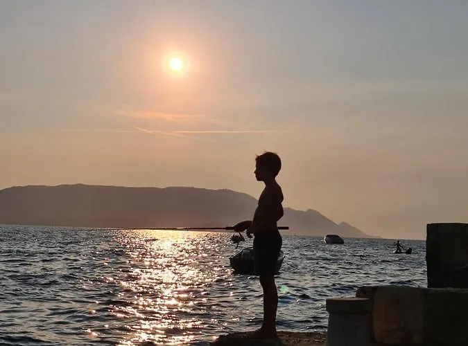 Mediteraneo كليك