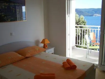 Mediteraneo كليك