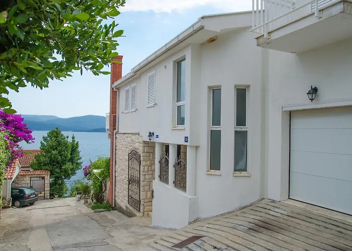 شقة Mediteraneo *